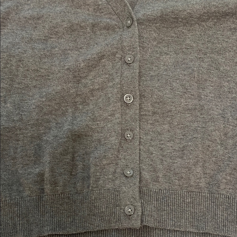 Old Navy Gray Cardigan Sweater V-Neck Knit EUC medium TALL - Picture 5 of 10